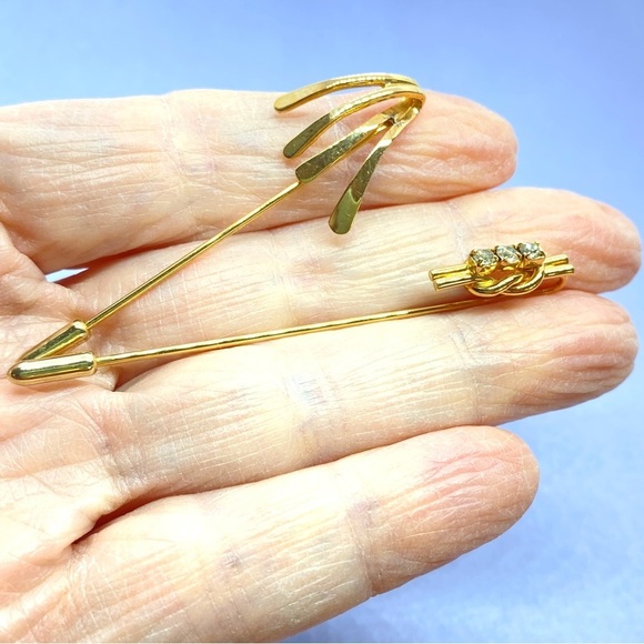 Goldtone Stick Pin Bundle AMWAY and Rhinestone Vintage - Picture 2 of 8